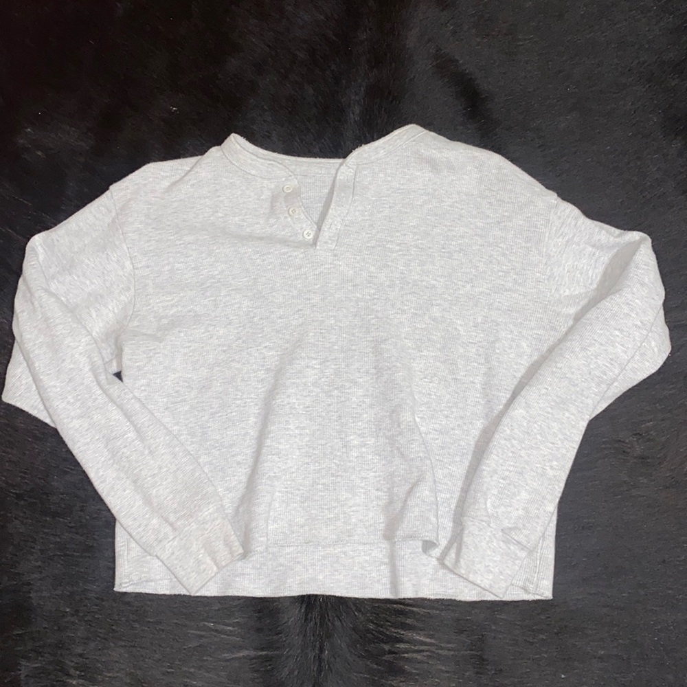 John Gault flannel light gray cropped long sleeve top gently used condition
